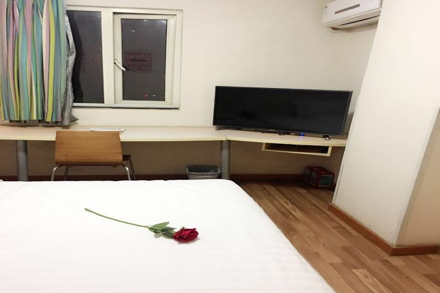 7Days Premium Nanchang Railway Station Eksteriør billede